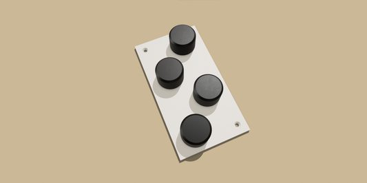 Univerzálny nástenný držiak na vysávacie nadstavce